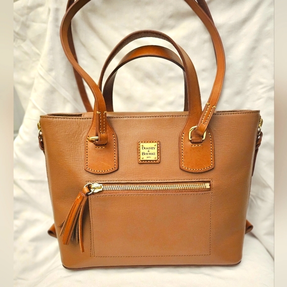 Dooney & Bourke Handbags - Dooney & Bourke - Morgan - Leather